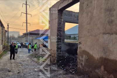 Gəncədə zibilliyə çevrilən yarımtikili təmizlənildi