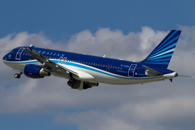 Gəncəyə uçan təyyarə 4 saat gecikdi: PUA TƏHLÜKƏSİ