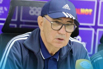 "Əsl azarkeş qışqıran və tənqid edən deyil" - Berdıyev qəzəbləndi