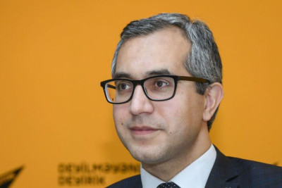 Tanınmış ekspert Gəncə məhkəməsində günahını etiraf edib