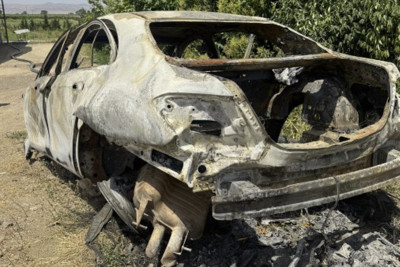 5 ilin "Mercedes"i yanıb kül oldu, sahibi şikayətçidir