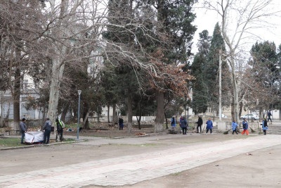 Gəncə küçələri təmizlənib