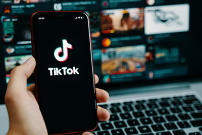 Qumar "TikTok"da canlı yayımlandı, 3 min cərimə edildi