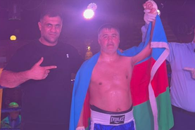 Boksçumuz Misirdən qələbə ilə dönüb