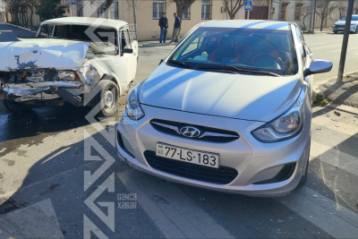 Gəncədə qəza olub, 3 nəfər yaralanıb