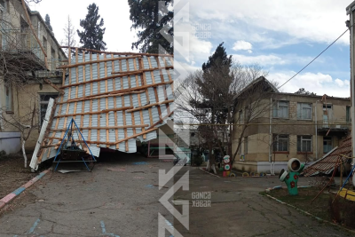 Gəncədə güclü külək genişmiqyaslı fəsadlar törədib