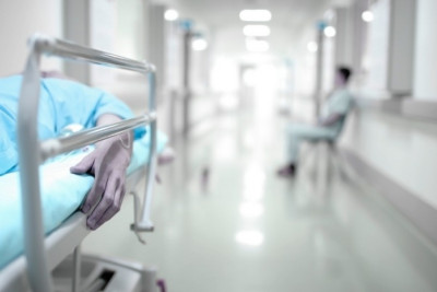 Gəncədə 19 yaşlı oğlan sirkə turşusundan zəhərlənib