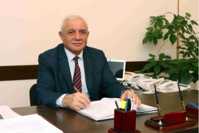 Bloqer Çelsi qardaşım oğlundan əl çəkmir - Qazaxlı sabiq aparat rəhbəri