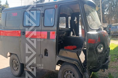 Təcili tibbi yardım maşını "VAZ-21011"lə toqquşub