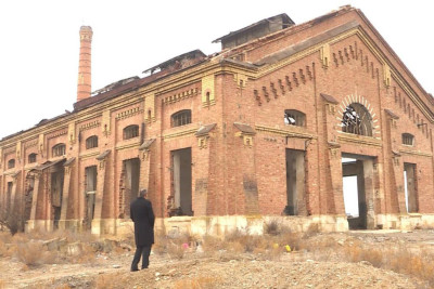 122 illik tarixi Kürəkçay stansiyası – Dağılma təhlükəsi ilə ÜZ-ÜZƏ