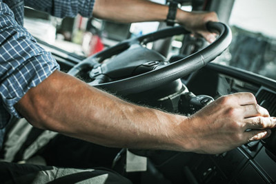 Gəncədə 55 yaşlı kişi sükan arxasında öldü