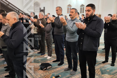 Gəncədə bayram namazı qılınıb