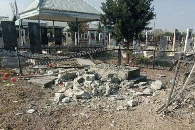 Gəncədə bu qəbiristanlıqlara baxış keçirilib