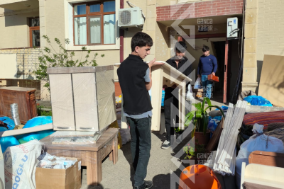 Kəlbəcərlilər Gəncədən doğma yurduna yola salınıb