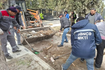 Gəncədə Şəhidlər xiyabanında təmizlik işləri görülüb