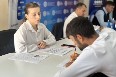 Gəncədə iş axtaranların NƏZƏRİNƏ