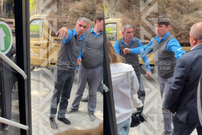 Gəncədə "BakuBus" sürücüsü ağsaqqalı "söhbətə çağırdı" - "Gəl bura!"