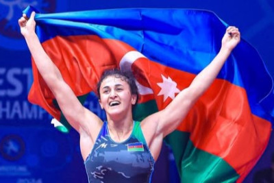 Gəncəli güləşçi Avropa çempionatında ilk qələbəsini əldə edib