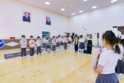 Məktəblilər yol hərəkətinin təhlükəsizliyi ilə bağlı maarifləndirilib