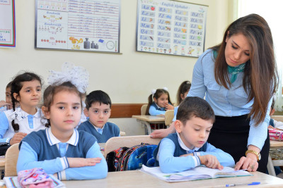 Müəllimlər üçün geyimlə bağlı hüquqi əsas yaradılır