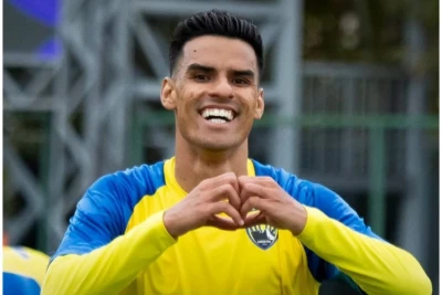 "Kəpəz" futbolçusu ilə vidalaşıb