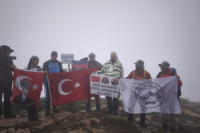 Gəncədə səfərdə olan türkiyəli dağçılar Kəpəz dağına qalxıblar