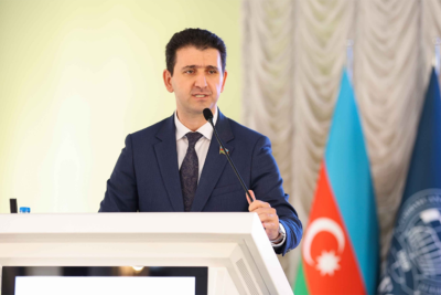 "Gəncədəki dövlət xəstəxanaları bunu edə bilmir" - DEPUTAT