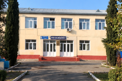 Kollecdən tələbə qız zorla qaçırılıb