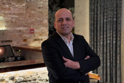 Gəncəli Əməkdar artistin yubileyidir
